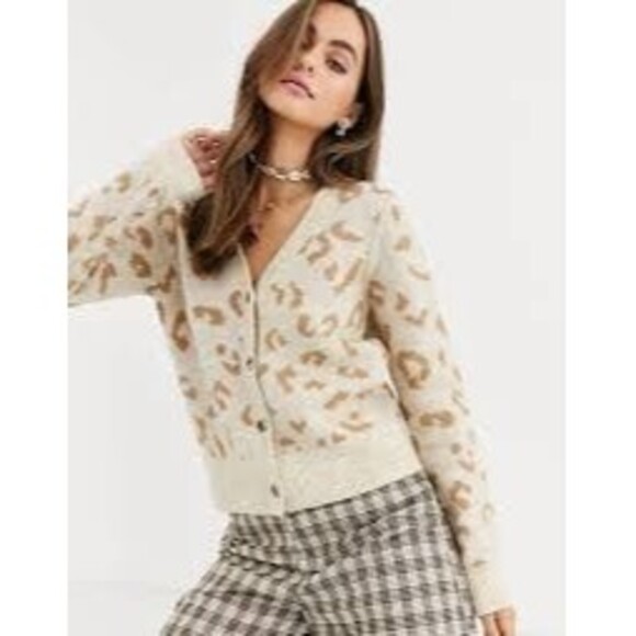 Abercrombie & Fitch Women’s Medium Tan Cream Leopard Cardigan Sweater - Picture 9 of 10